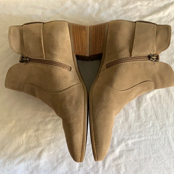 Aquatalia Suede Block Heel Ankle Boots - Picture 7 of 11